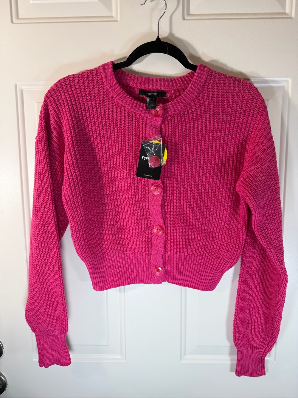Forever 21 Hot Pink Chunky Knit Cropped Cardigan Small Coquette NWT 0426